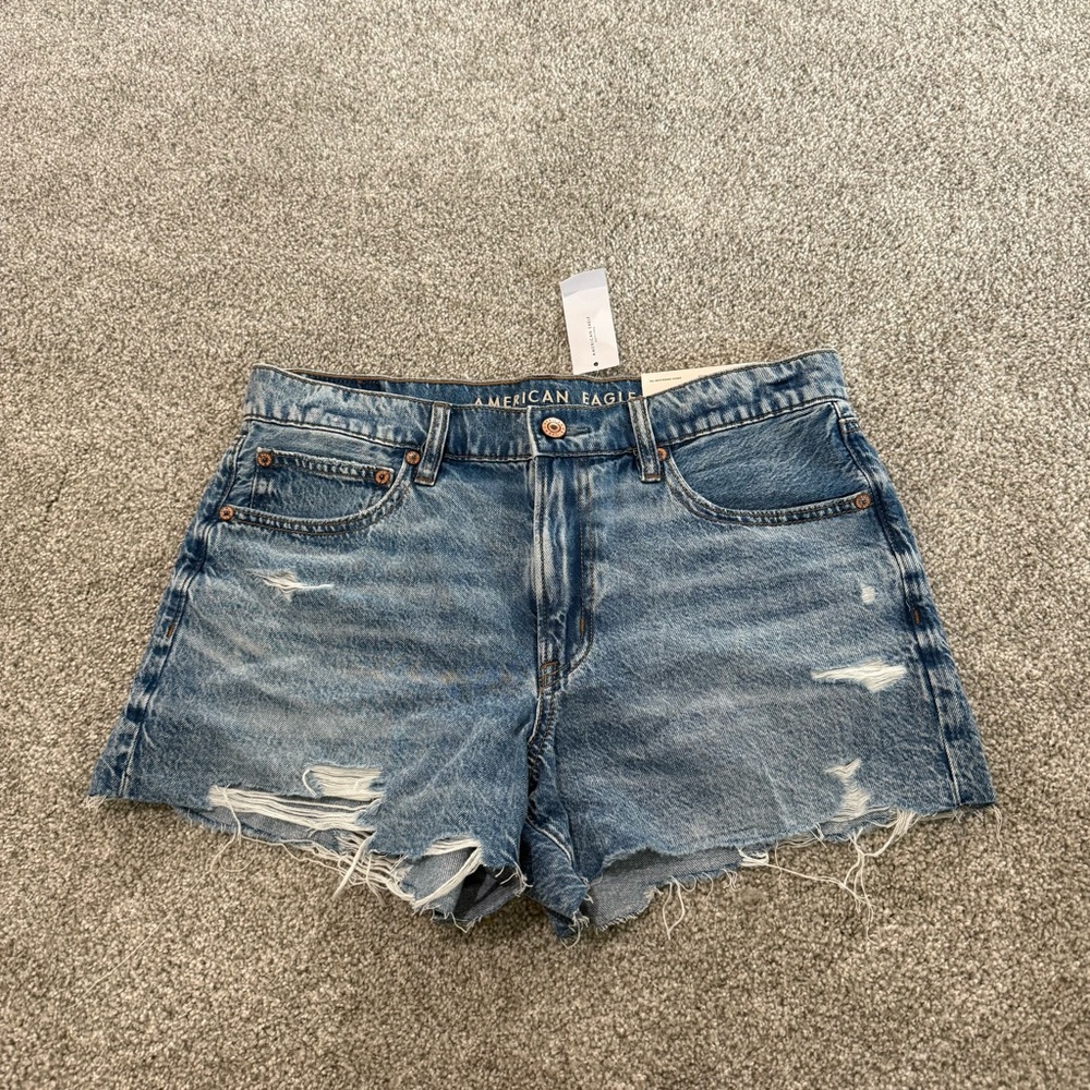 NWT American Eagle Outfitters Women's Blue Denim Shorts